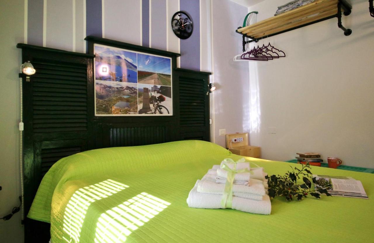 Apartamento Il Turista A Pedali Ceva Exterior foto